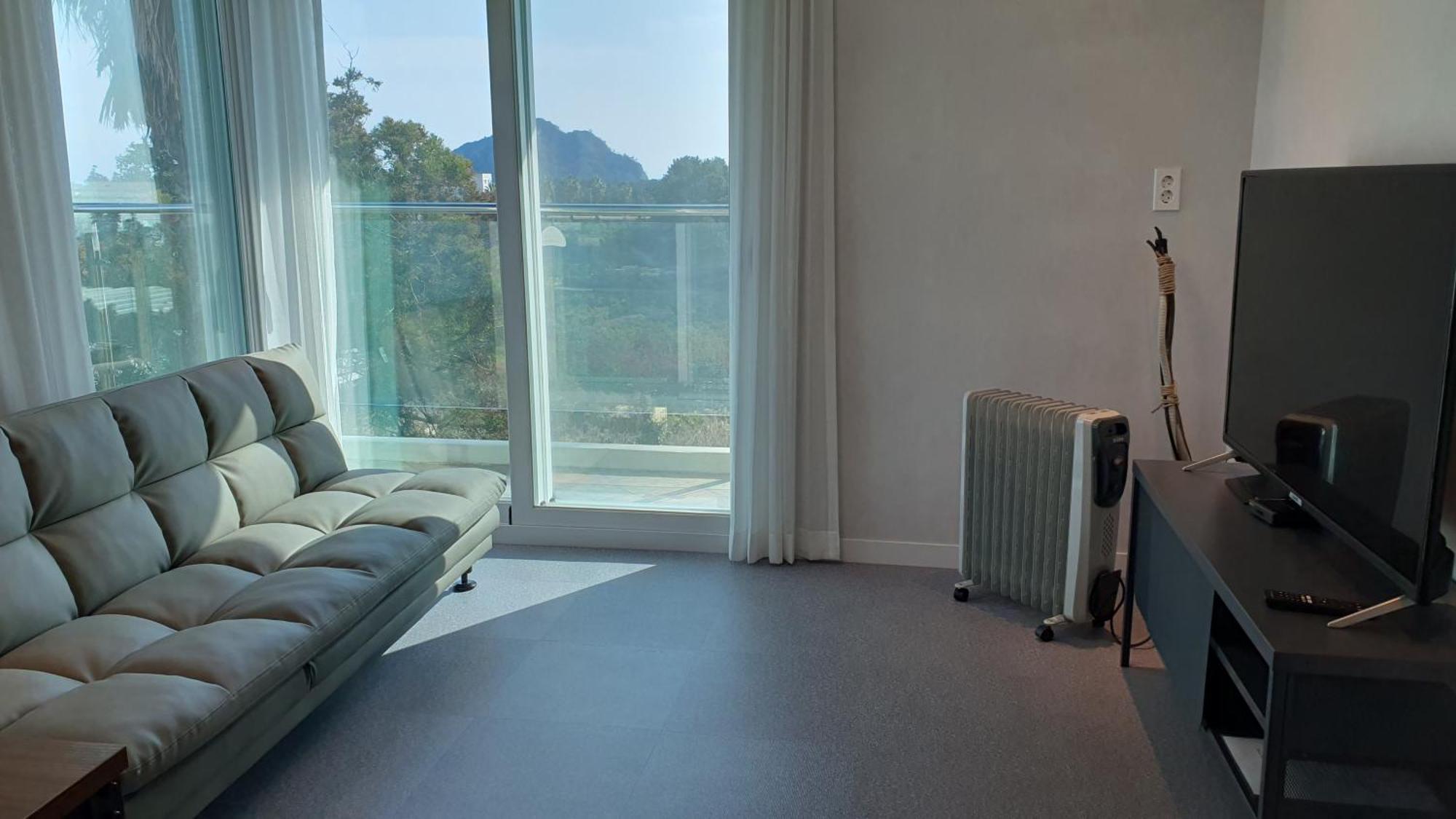 Beewool Chaewool Pension Seogwipo Rom bilde